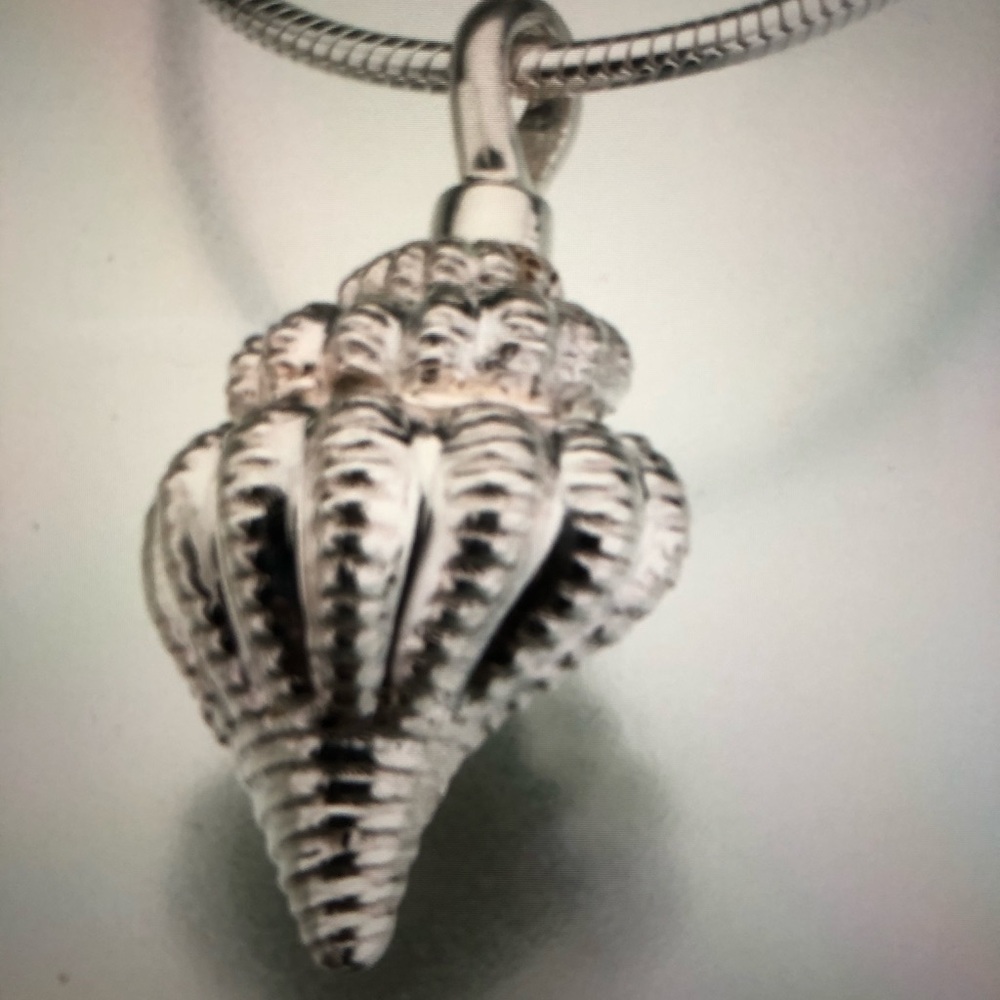 New Sterling Silver Cremation Conch Shell Pendant.